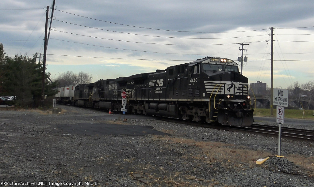 NS 4440